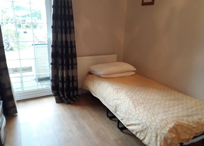 Nice 3 Bedroom House Ealing