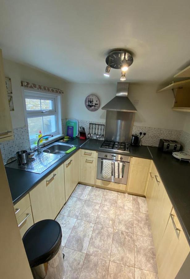 Casa de Férias 3 Bedroom House Ealing *