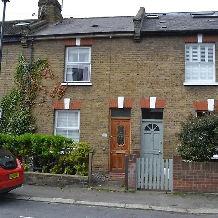 Nice 3 Bedroom House Ealing London Exterior photo